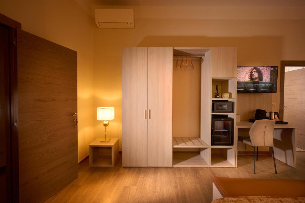 D'Azeglio 62 Luxury Rooms Bologna Exterior foto