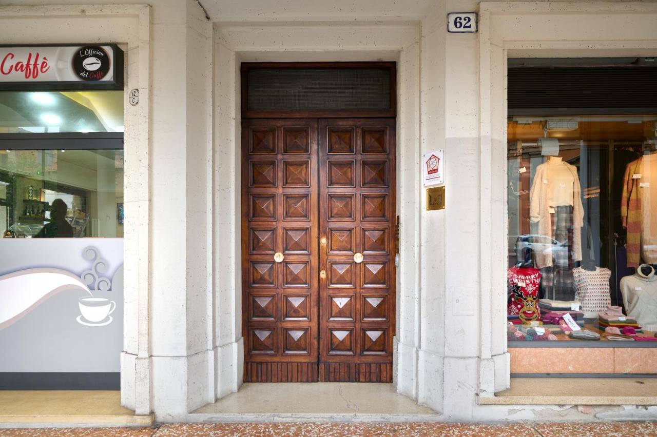 D'Azeglio 62 Luxury Rooms Bologna Exterior foto